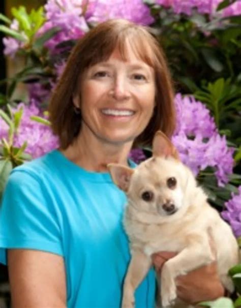 Dr Lynn Erdman Laurelwood Animal Hospital