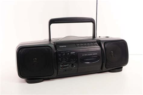 Sanyo Cd Radio Cassette Recorder Z1