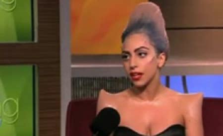 Lady Gaga Coarnele Mele Sunt Naturale Saccsiv Blog Ortodox