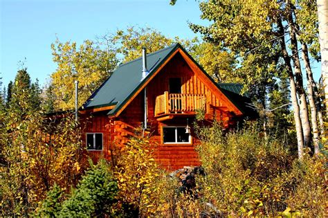 A real Alaska homestead in Kenny Lake, Alaska A Look At A Real Alaska ...