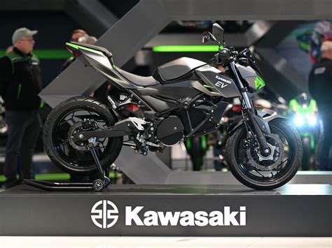 Eerste Beelden 100 Elektrische Kawasaki Naked