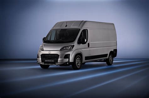 El Toyota Proace Max Refuerza La Oferta Comercial Del Modelo