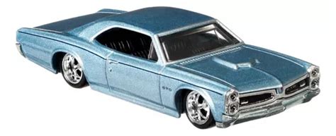 Veículo de coleção Hot Wheels 66 Pontiac Gto