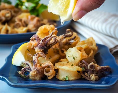 Fried Calamari Recipe How To Make Crispy And Delicious Calamari