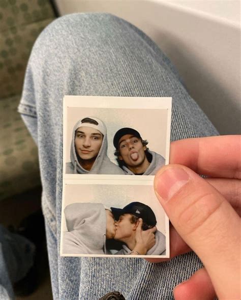Alex Henry Alex Claremont Diaz Henry Fox Mountchristen Red White And Royal Blue Gay