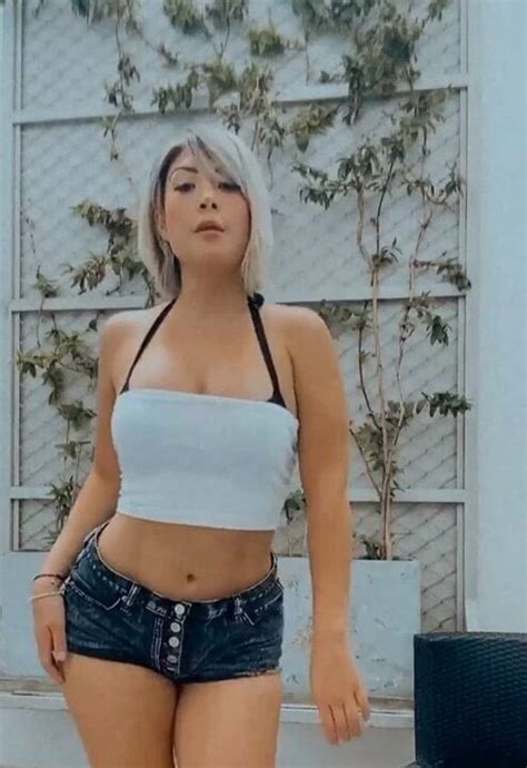 Vp02 Claudia 109sui Spanish Skinny Skinny Porn XHamster