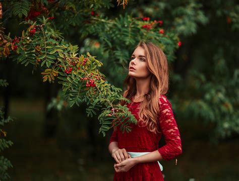 Download Green Eyes Depth Of Field Redhead Red Dress Woman Model Hd Wallpaper By Dmitrij