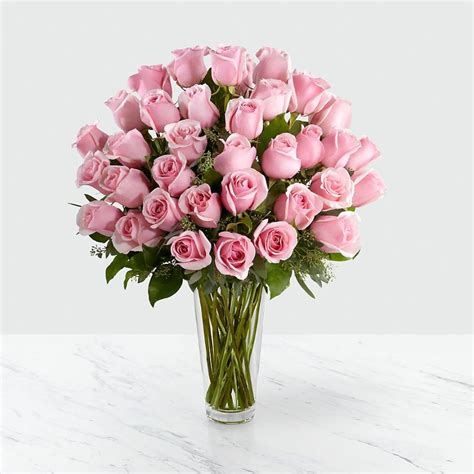 The Long Stem Pink Rose Bouquet Vase Included