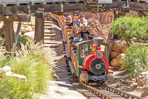 Big Thunder Mountain At Disneyland Things To Know