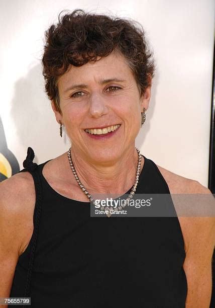 Julie Kavner Photos Et Images De Collection Getty Images