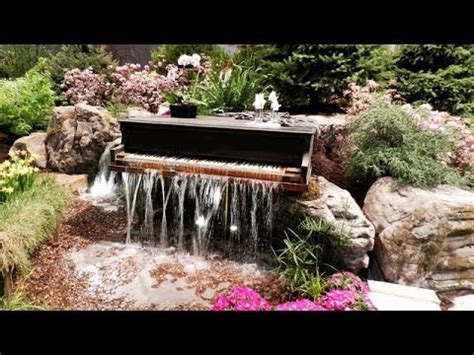 Декоративный водопад в саду - YouTube