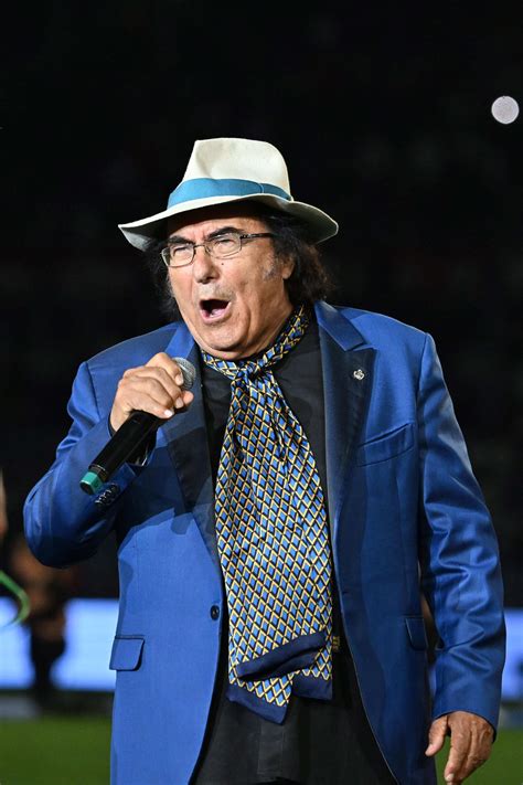 Atalanta Juve Al Bano Canta L Inno Prima Della Finale Di Coppa Italia