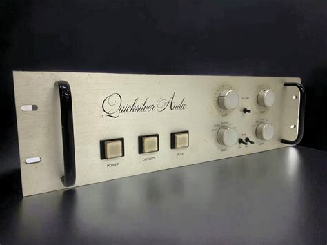 【傷や汚れあり】1e5s★quicksilver Audioクイックシルバー★ プリアンプ 真空管 Preamp オーディオ機器 ジャンクの