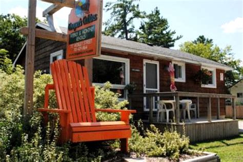 Visit Canada: Cottage in Wasaga Beach, Ontario