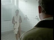 Naked Sophie Sch Tt In Tatort Mord Hinterm Deich