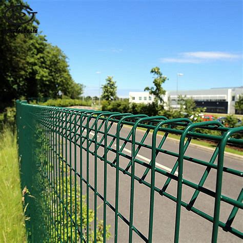 Security Welded Wire Mesh Roll Top Triangle Brc Mesh Fence Factory