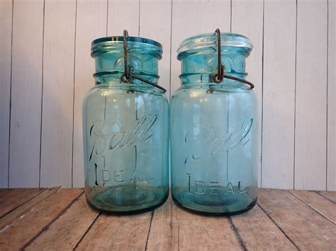 Vintage Ball Ideal Jars With Lids And Bails Set Of 2 Quart Sized Blue