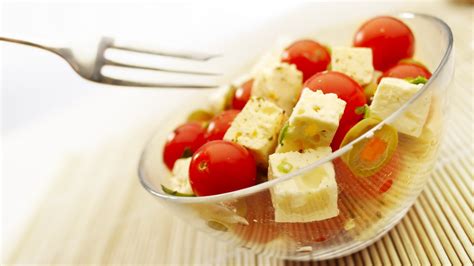 Fondos De Pantalla Queso Tomates Cereza Aceitunas Ensalada