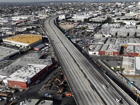 Photos Fire That Closed I 10 Freeway In Los Angeles Result Of Arson Business Insider