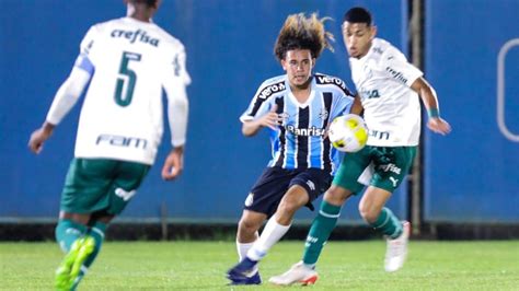 Veja o retrospecto entre Grêmio e Palmeiras na categoria Sub 17