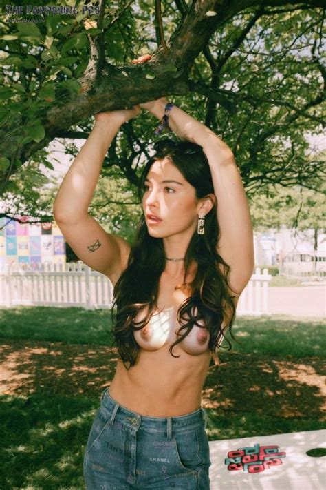 Gracie Abrams Nude Leaked 2024 37 Photos The Fappening