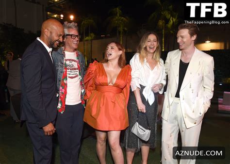 Rachel Bloom Sexy Seen Flaunting Her Hot Tits At The Reboot Premiere In LA AZNude