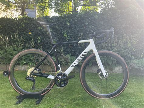 Canyon Ultimate CF SL 7 Di2 Used In M Buycycle