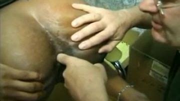 Ebony Babe Tries New Things Porn