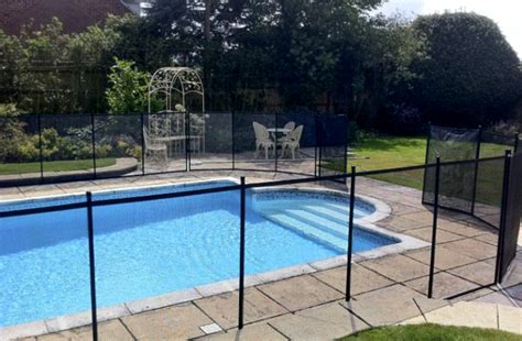 Removable Pool Fences - Poolcoversbc.ca