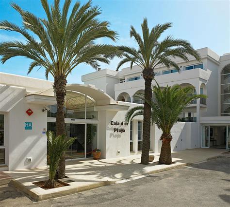 Cala D'or (Majorca) Hotels: Accommodations and where to stay in Cala D'or