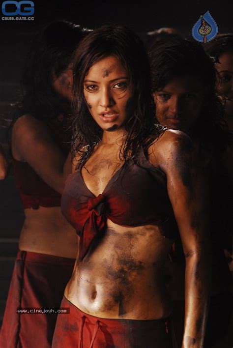 Neha Sharma Nude Pictures Onlyfans Leaks Playboy Photos Sex Scene Uncensored