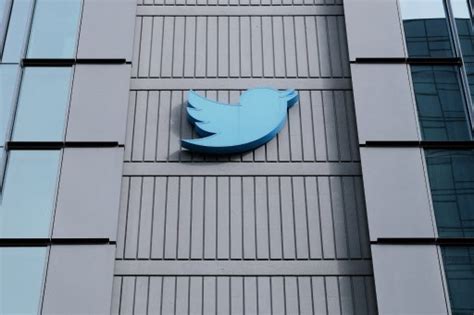 Fact Check How To Spot Impostor Twitter Accounts