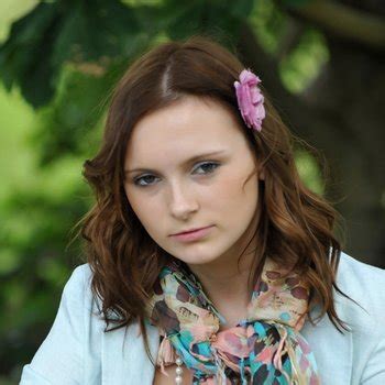 Chloe Smith Babe Page Watch This Adult Model On FreeOnes