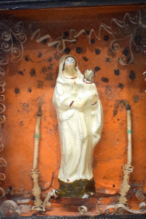 Proantic Ex Voto Reliquaire Vierge L Enfant Terre Cuite Peinte Art