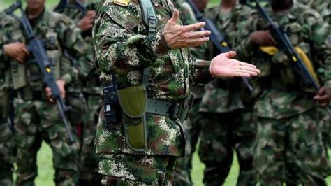 Capturados Tres Suboficiales Del Ejército Que Vendían Armas A Las Disidencias