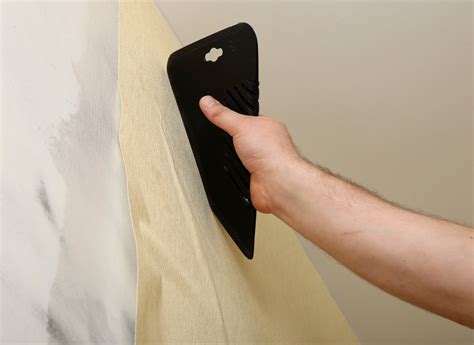 How To Hang Wallpaper In 10 Easy Steps Diy Guide