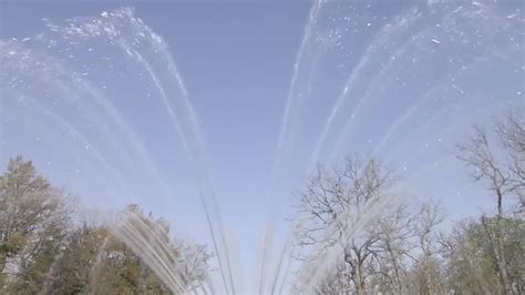 El Agua Vuelve A Dar Vida A Los Jardines Del Palacio Real De La Granja