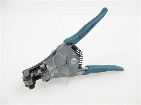 Ideal Stripmaster Wire Stripper For Awg L Crimp