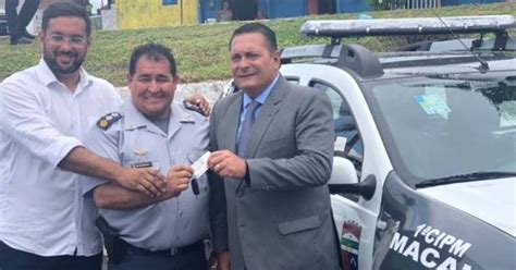 Celso Amâncio Macau recebe a segunda viatura de polícia pelo mandato