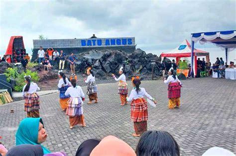 Pemkot Bentuk Uptd Kelola Objek Wisata Di Ternate Koran Jakarta