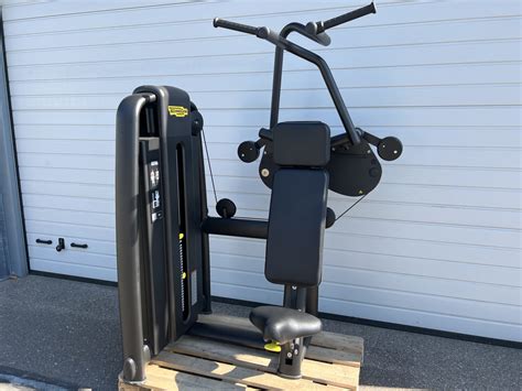 Technogym Selection Vertical Traction Black Gym Warehouse