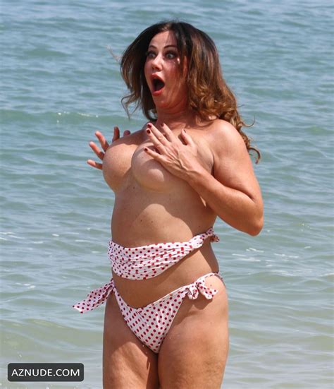 Lisa Appleton In Her Polka Dot Bikini Flaunting Her Breasts In Thailand AZNude