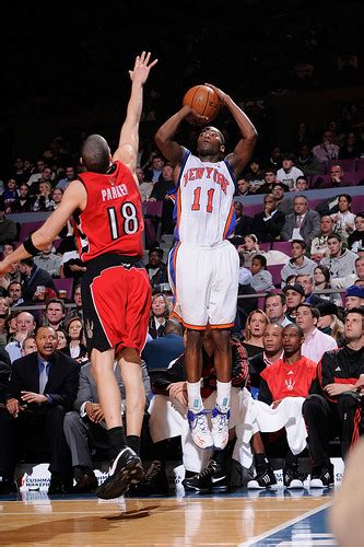 Feb. 22/08 - Raptors vs Knicks | NEW YORK - FEBRUARY 22: Jam… | Flickr