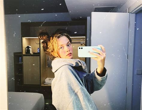 Minerva Casero sorprendió con unas fotos en bikini Caras