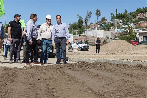 Luque Recorri La Obra De Pavimento En El Sector Alto Del Barrio Jorge