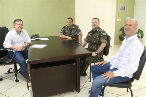 Novo comandante do Tiro de Guerra é apresentado ao prefeito Blog do Raoni