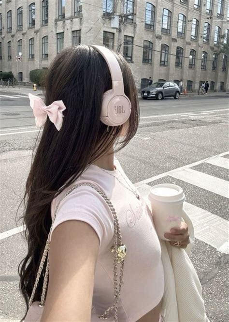Coquette In 2025 Girl With Headphones Pretty Blonde Hair Aesthetic Girl