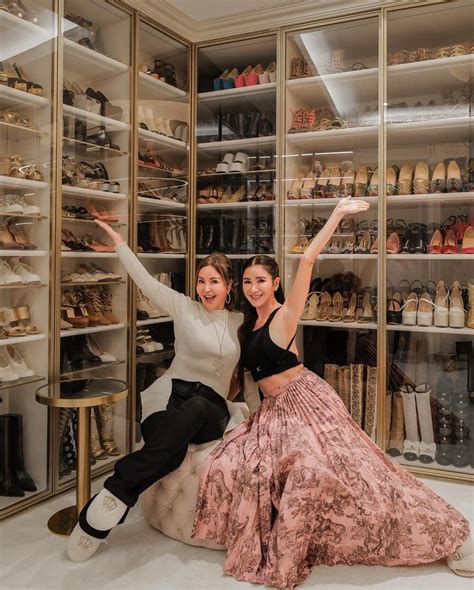 Small Laude Marvels At Socialite Jamie Chua S Walk In Wardrobe Pep Ph