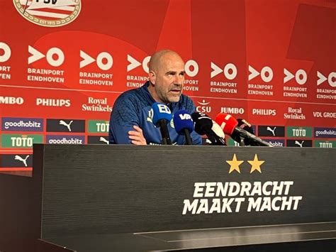 Peter Bosz Baalt Van Espn En Het Steeds In Beeld Brengen Van Luuk De