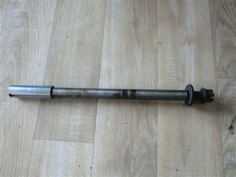 E2 Yamaha XJ 650 4K0 Steckachse Hinten Hinterrad Achse Radachse Axle